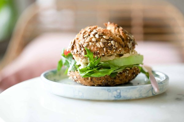 How to craft a delicious vegetarian burger?